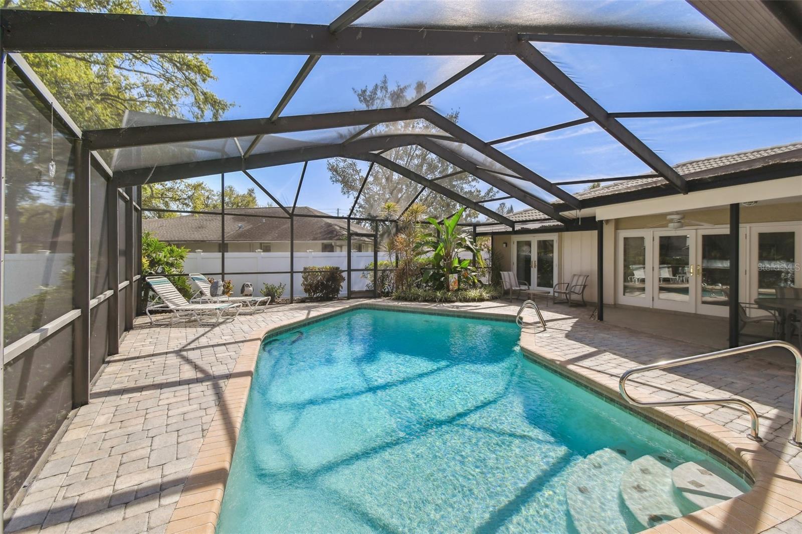 706 CITRUS CT, LARGO, FL, 33770