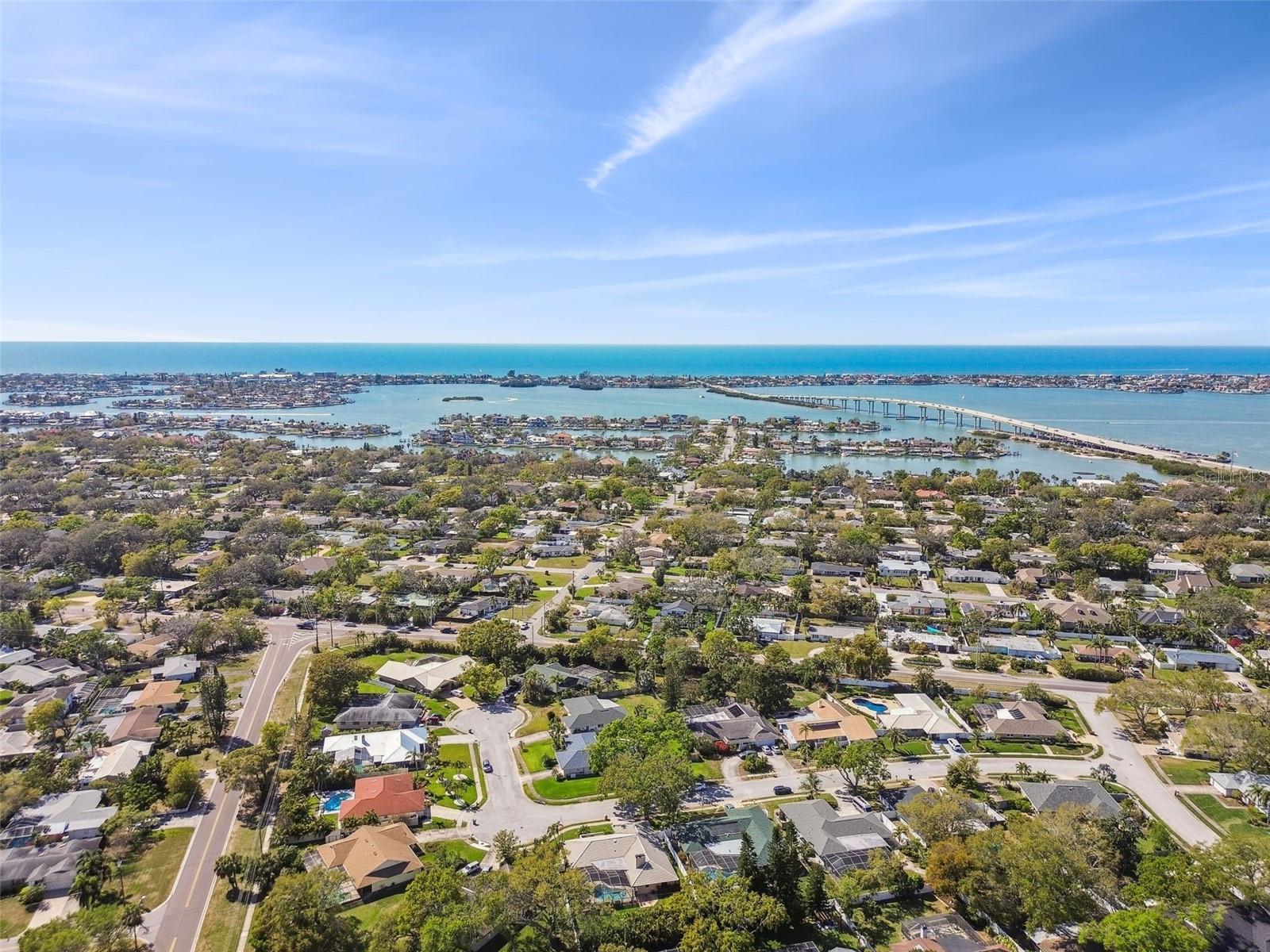 706 CITRUS CT, LARGO, FL, 33770