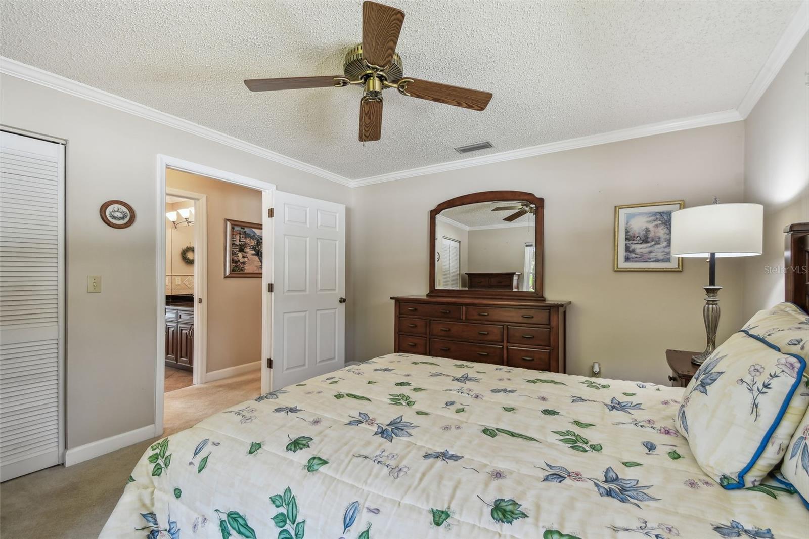 706 CITRUS CT, LARGO, FL, 33770