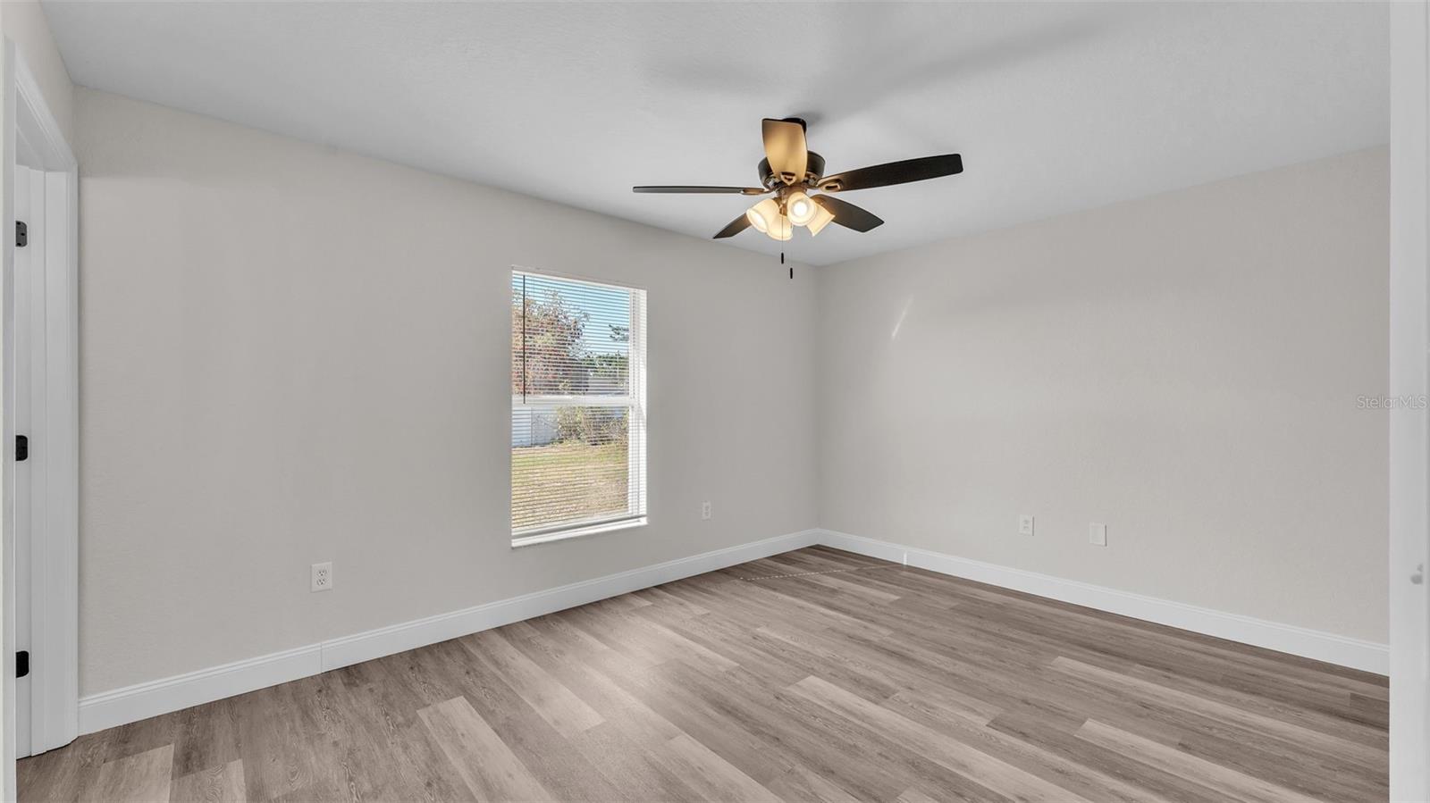 220 LILY PAD RD, EAGLE LAKE, FL, 33839