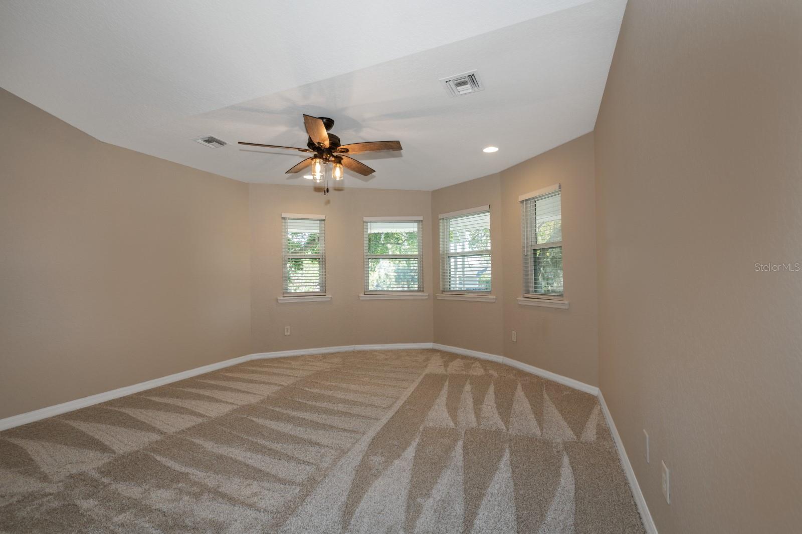 7549 FROG LOG LN, LEESBURG, FL, 34748