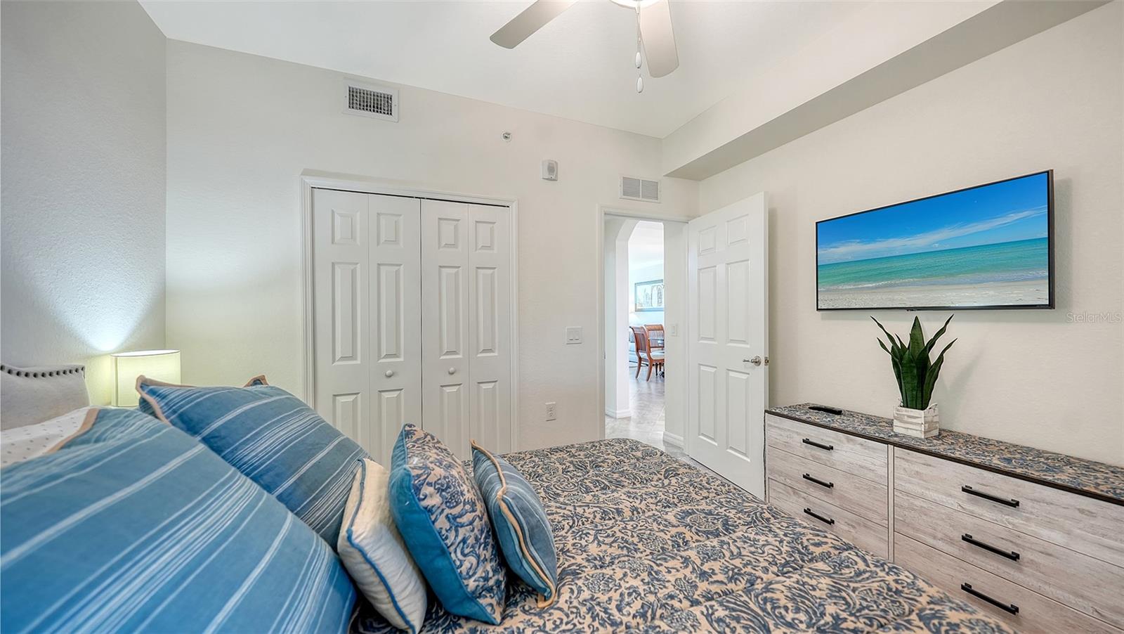 17510 GAWTHROP DR #305, BRADENTON, FL, 34211