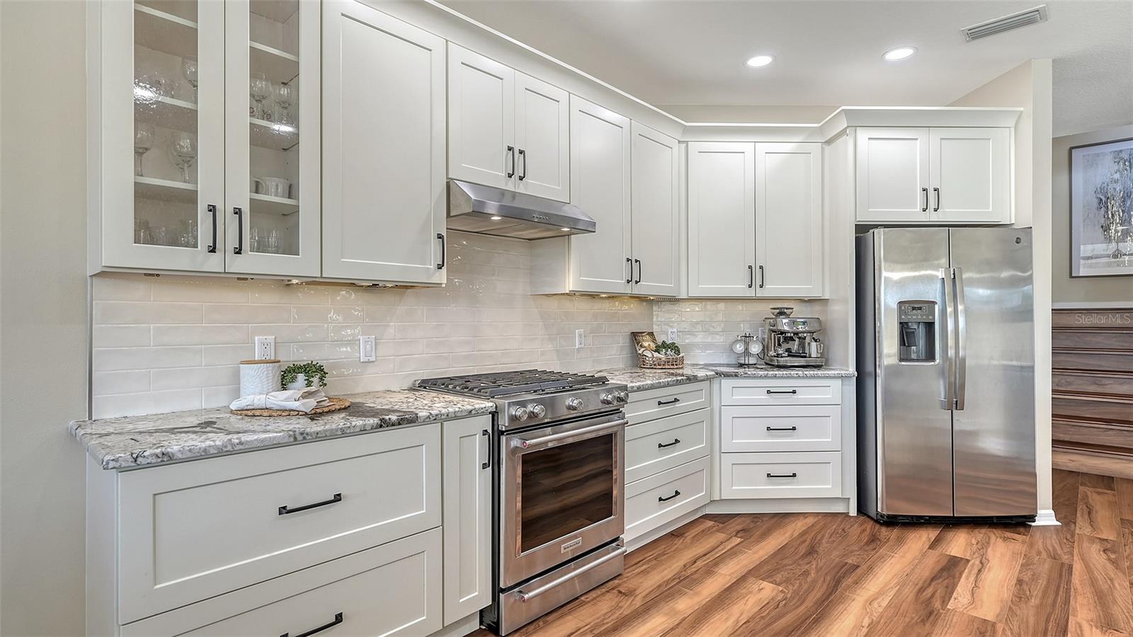 6915 HONEYSUCKLE TRL, LAKEWOOD RANCH, FL, 34202