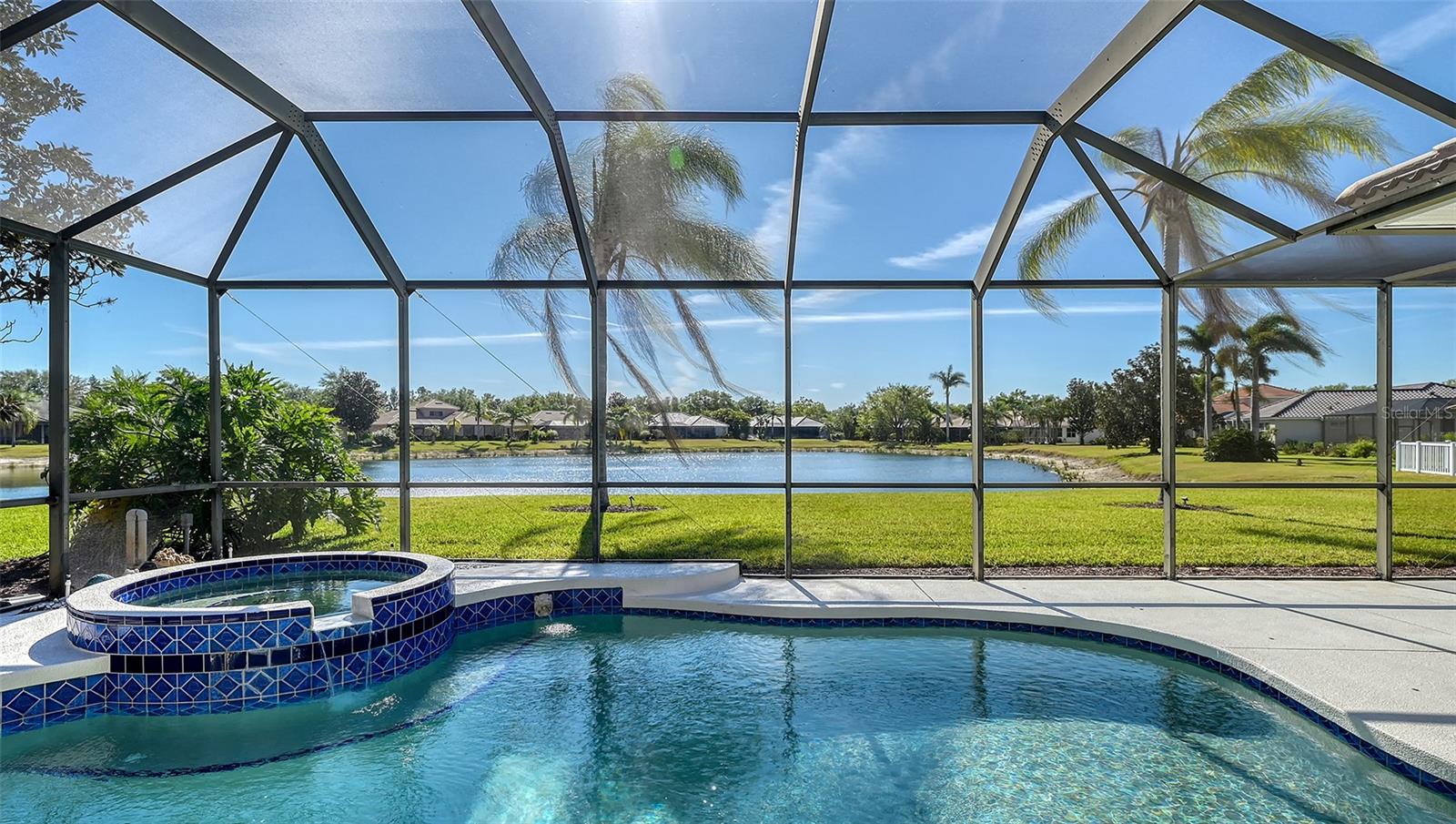 6915 HONEYSUCKLE TRL, LAKEWOOD RANCH, FL, 34202