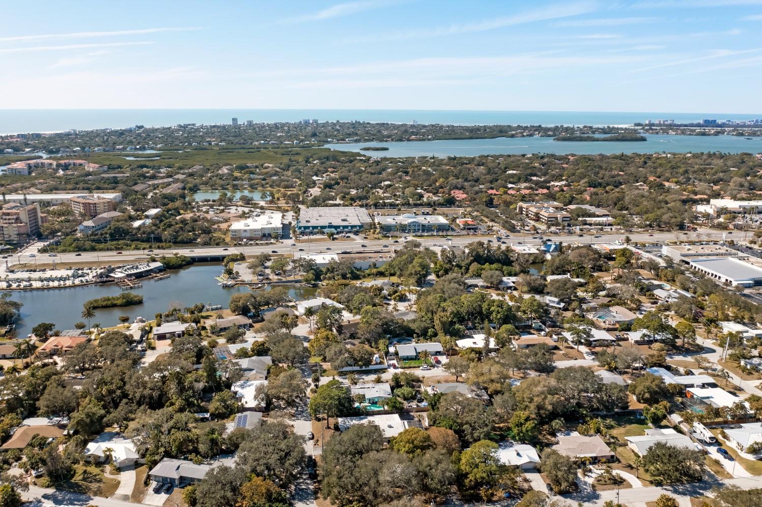 2213 WASON RD, SARASOTA, FL, 34231