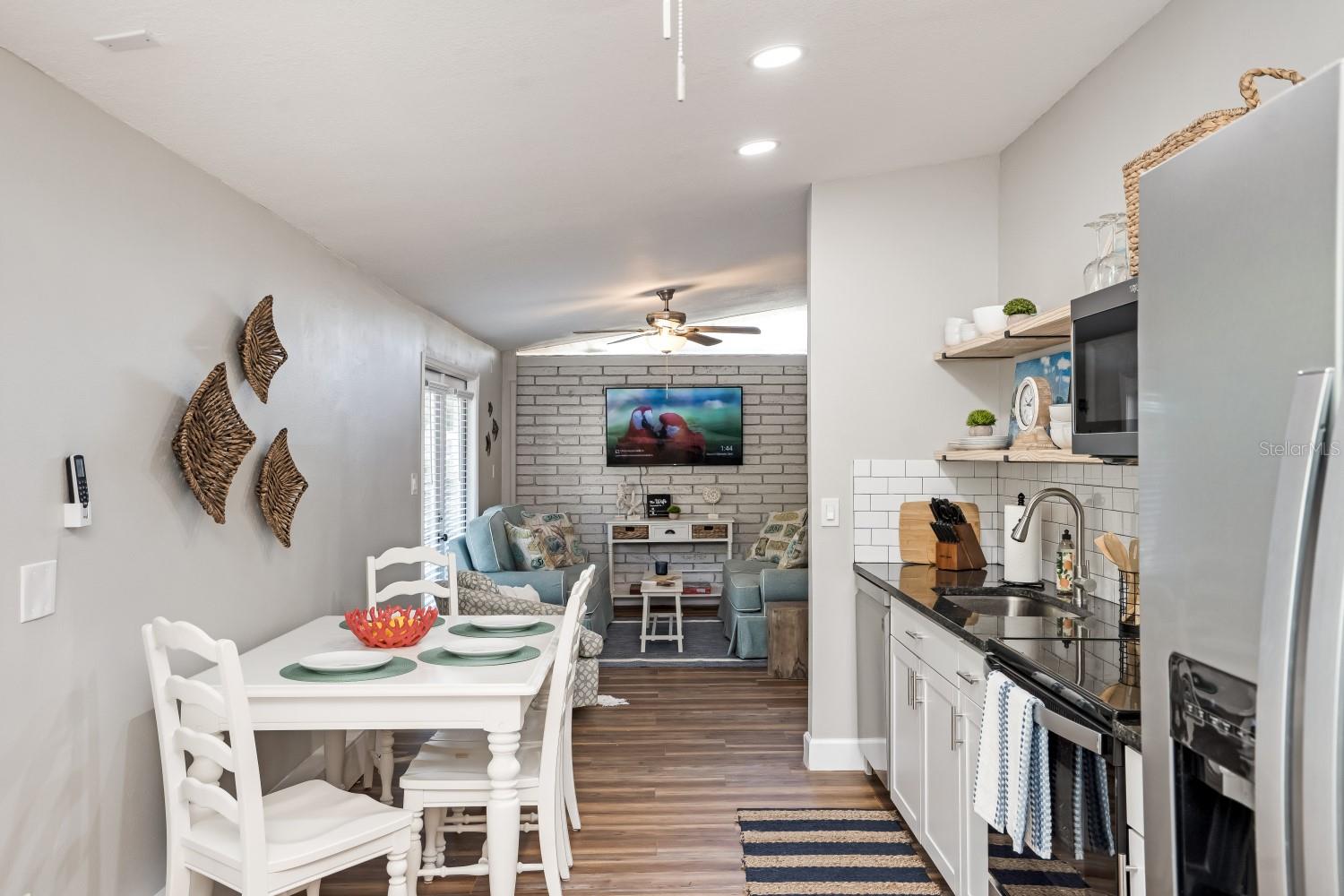 2213 WASON RD, SARASOTA, FL, 34231