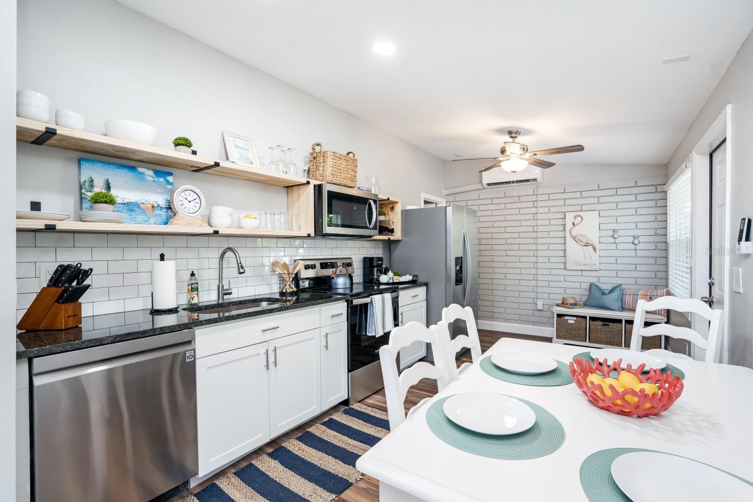 2213 WASON RD, SARASOTA, FL, 34231
