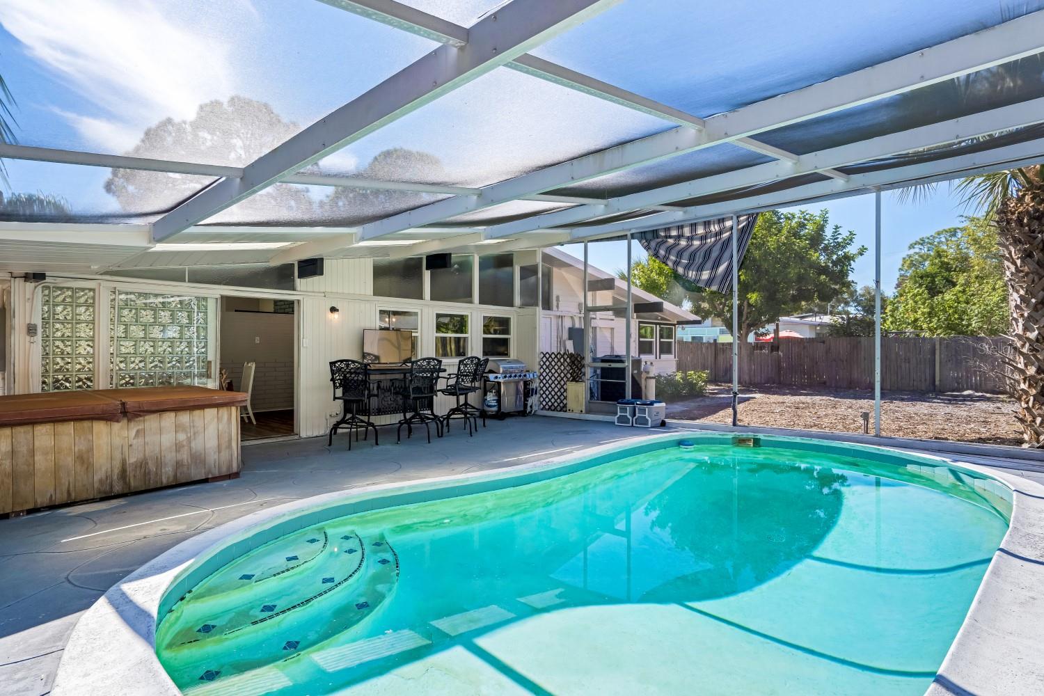 2213 WASON RD, SARASOTA, FL, 34231