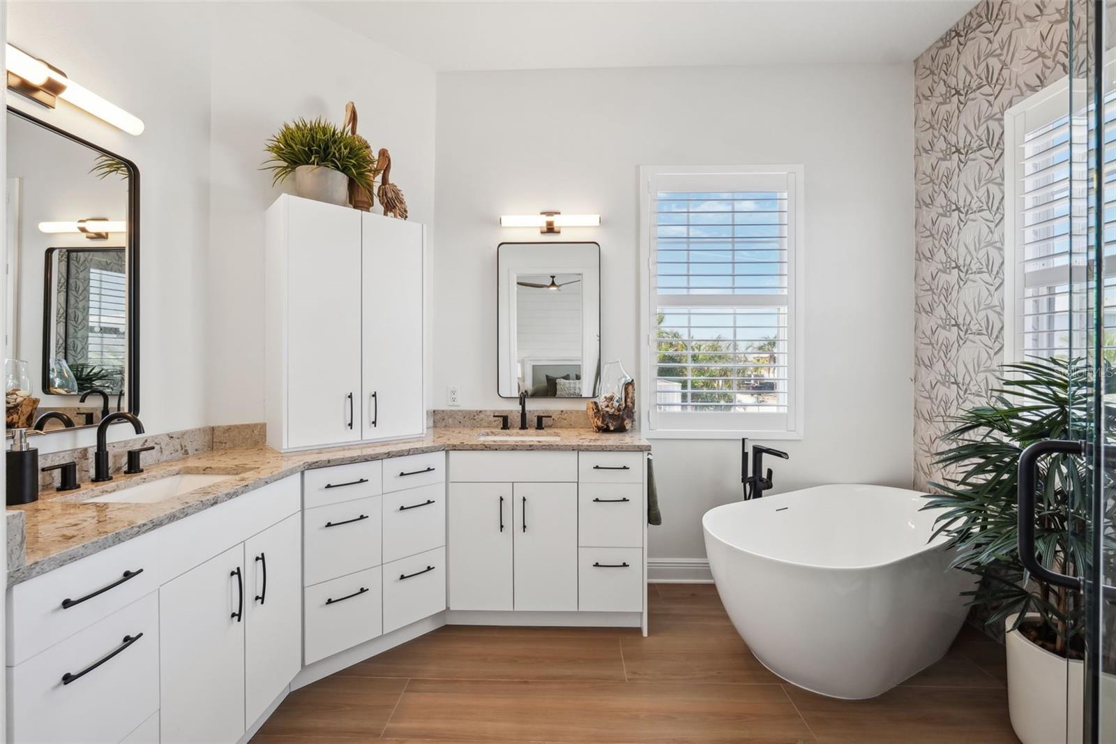 315 64TH ST, HOLMES BEACH, FL, 34217