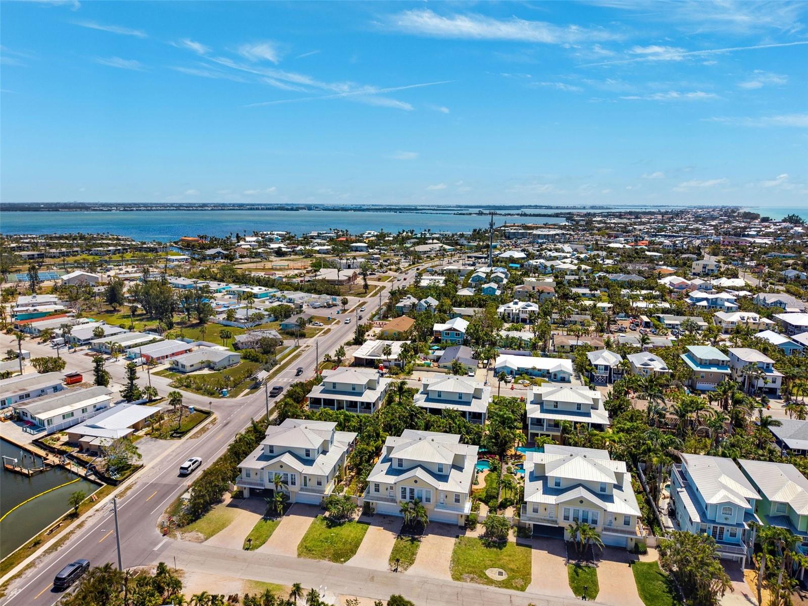 315 64TH ST, HOLMES BEACH, FL, 34217