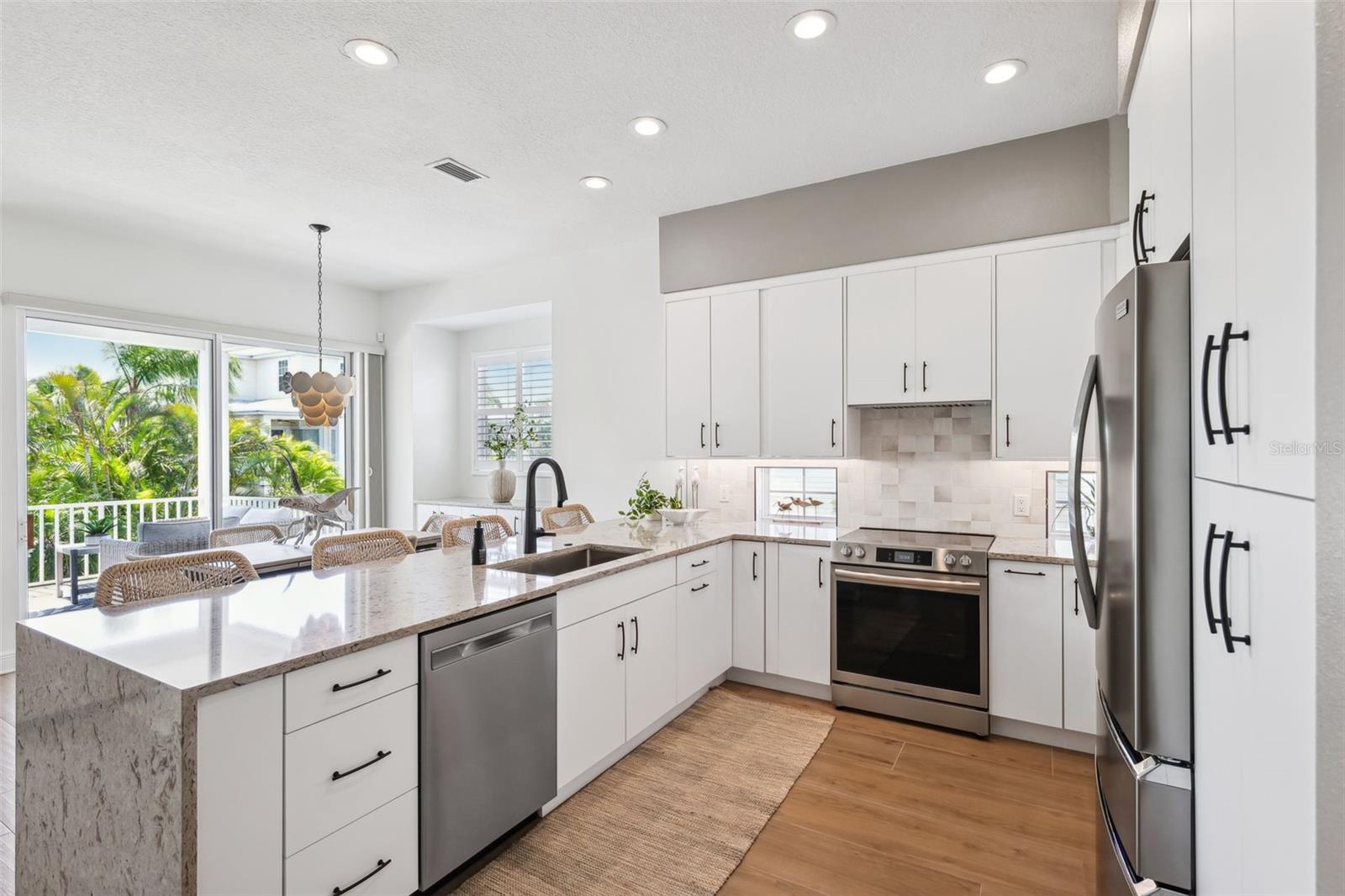 315 64TH ST, HOLMES BEACH, FL, 34217