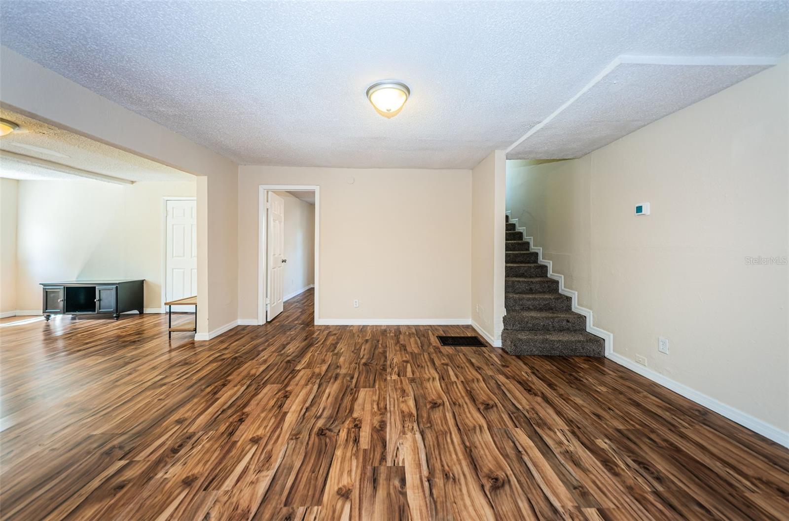 1104 E GENESEE ST, TAMPA, FL, 33603