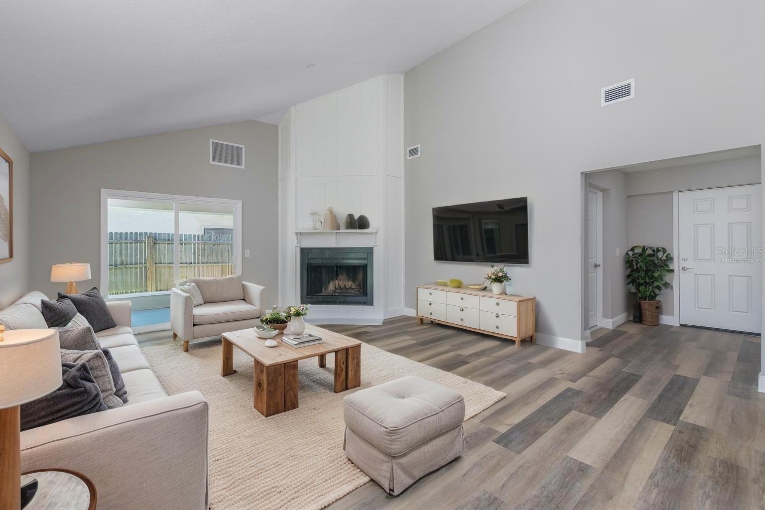 323 SHADOW OAK DR, CASSELBERRY, FL, 32707