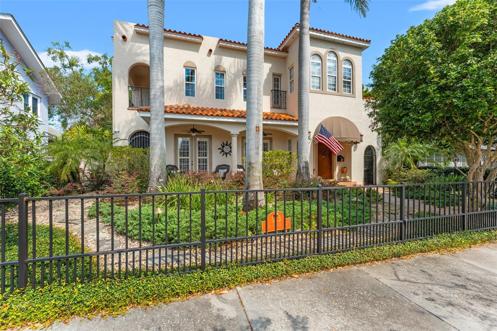 123 14TH AVE NE, ST PETERSBURG, FL, 33701