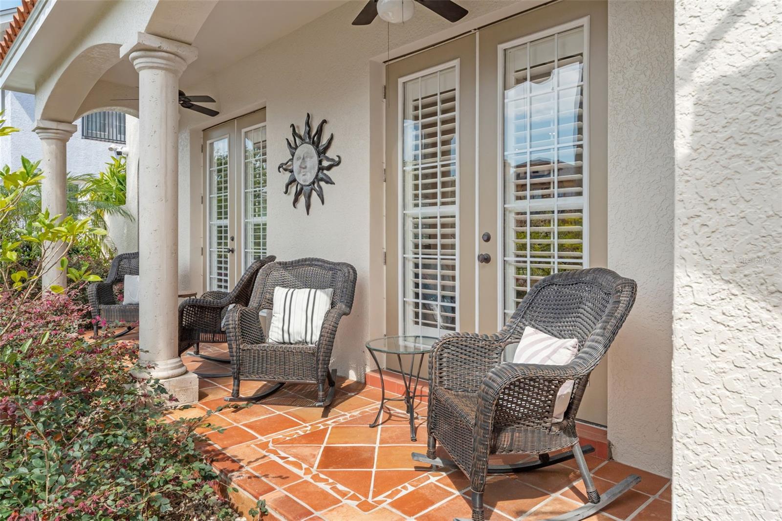 123 14TH AVE NE, ST PETERSBURG, FL, 33701