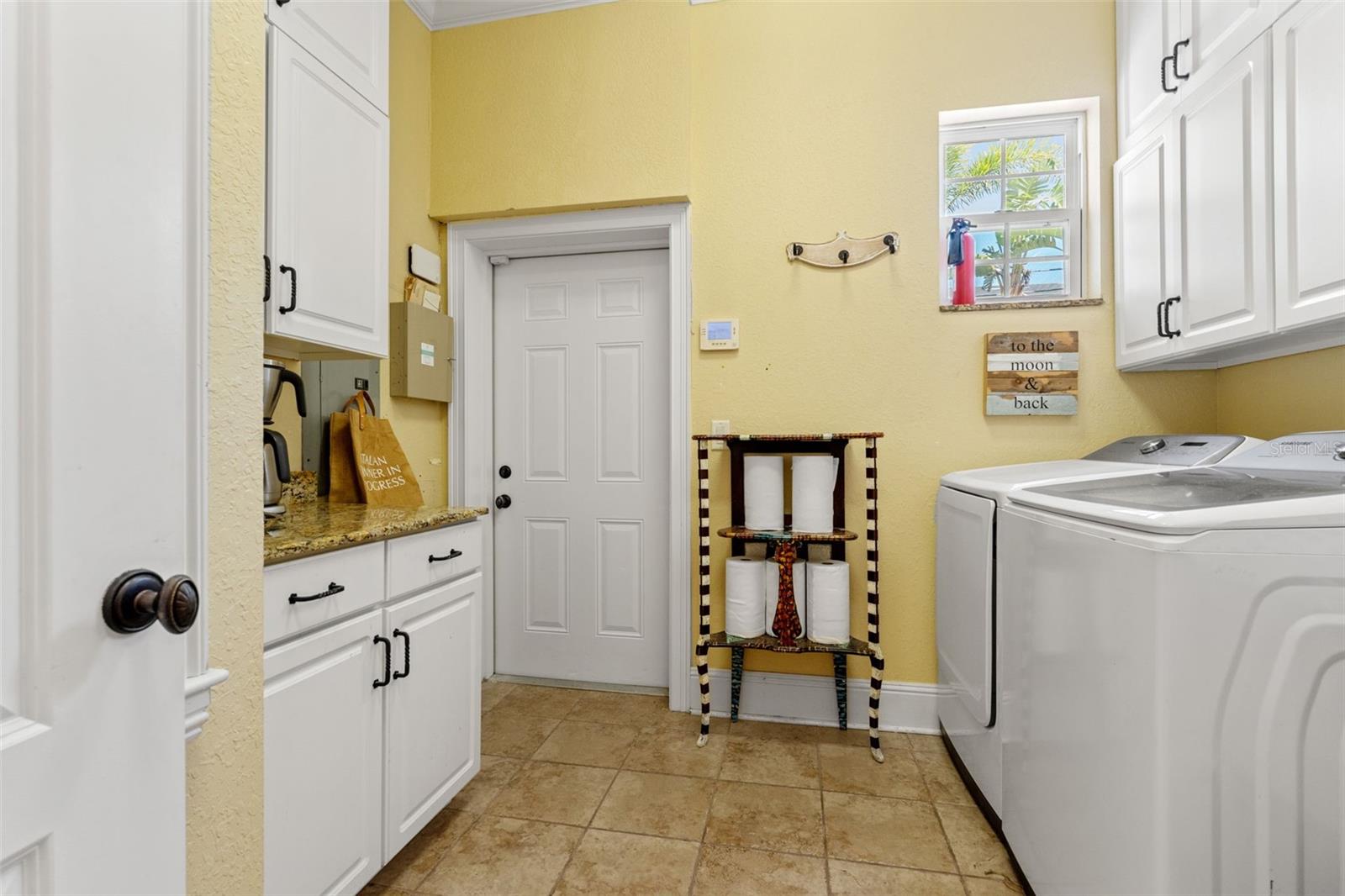 123 14TH AVE NE, ST PETERSBURG, FL, 33701