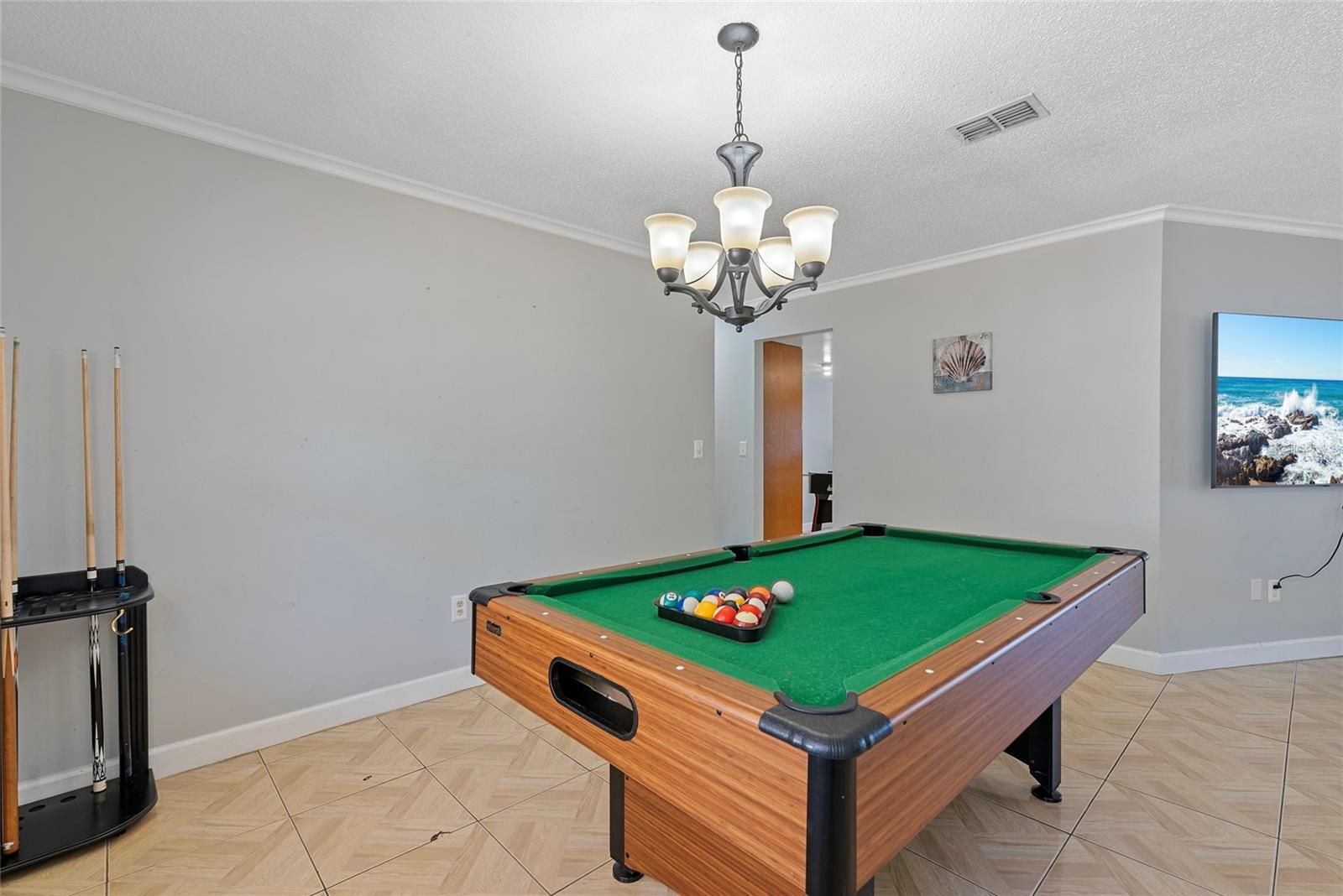 4219 SUMMERDALE DR, TAMPA, FL, 33624