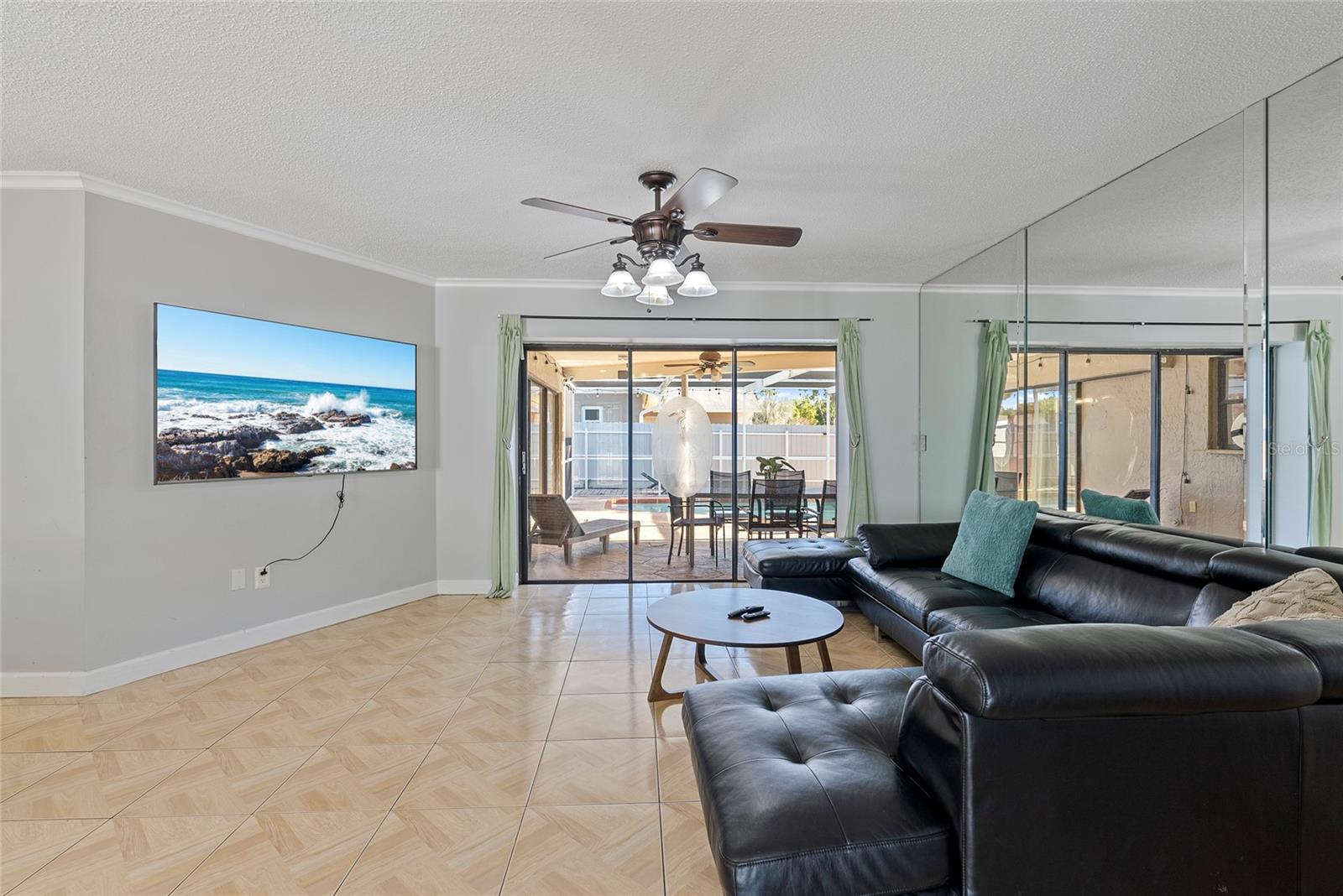 4219 SUMMERDALE DR, TAMPA, FL, 33624