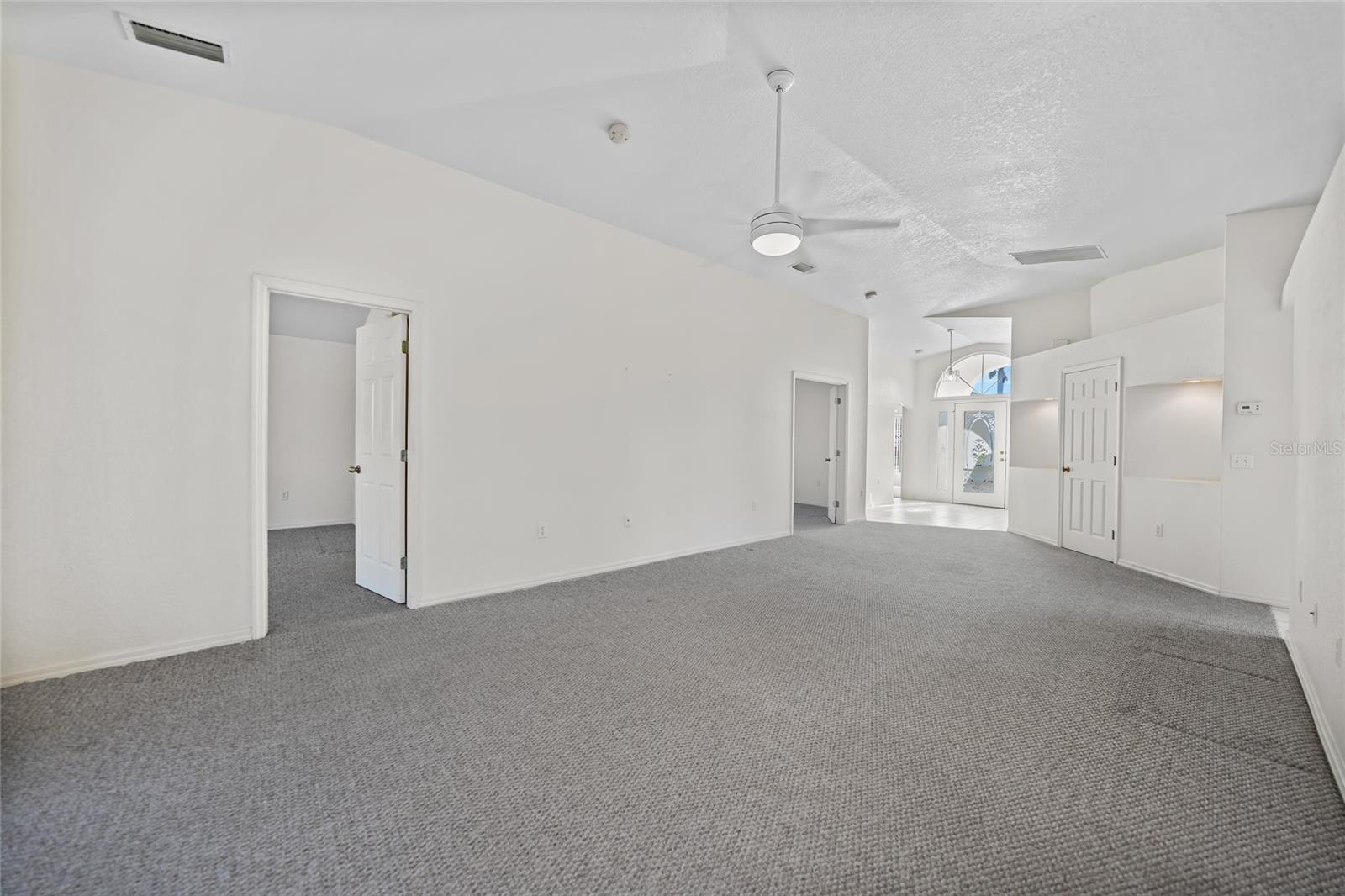 43 PINEHURST PL, ROTONDA WEST, FL, 33947