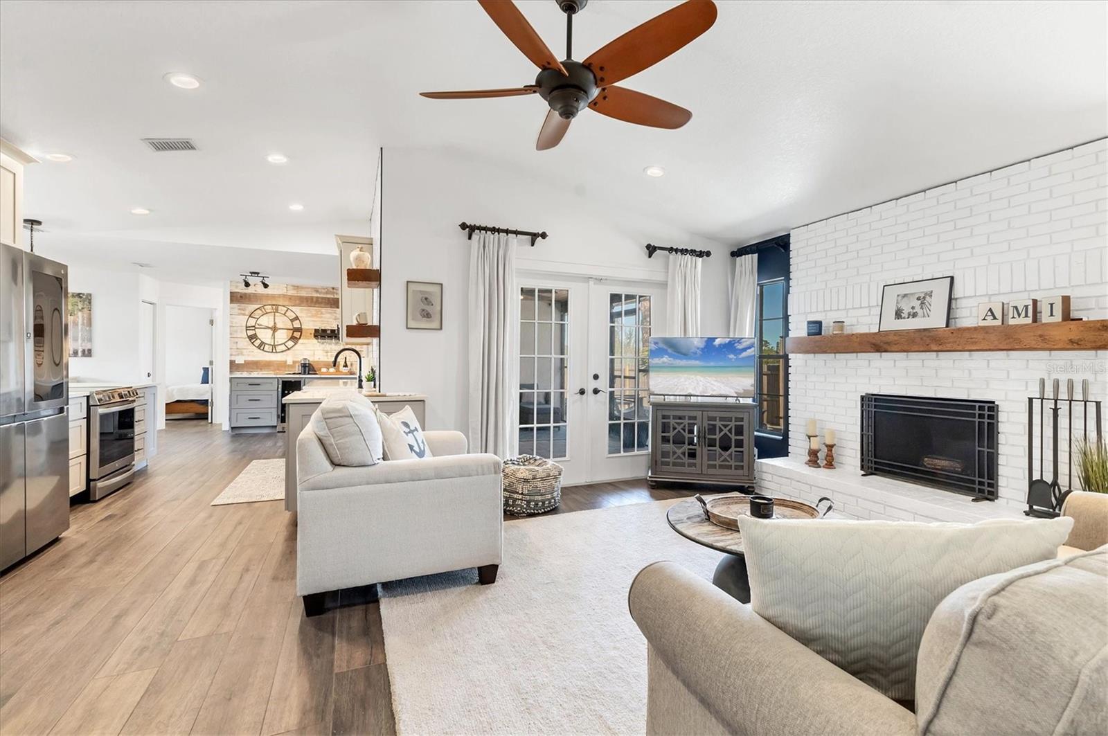 7612 4TH AVENUE DR NW, BRADENTON, FL, 34209