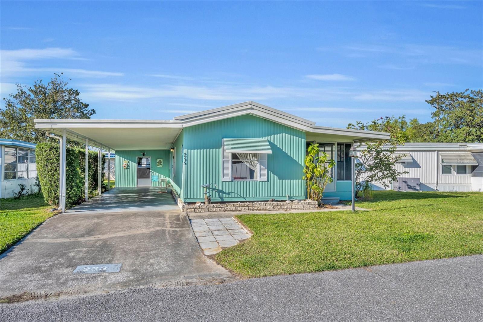 233 PARADISE S, LEESBURG, FL, 34788