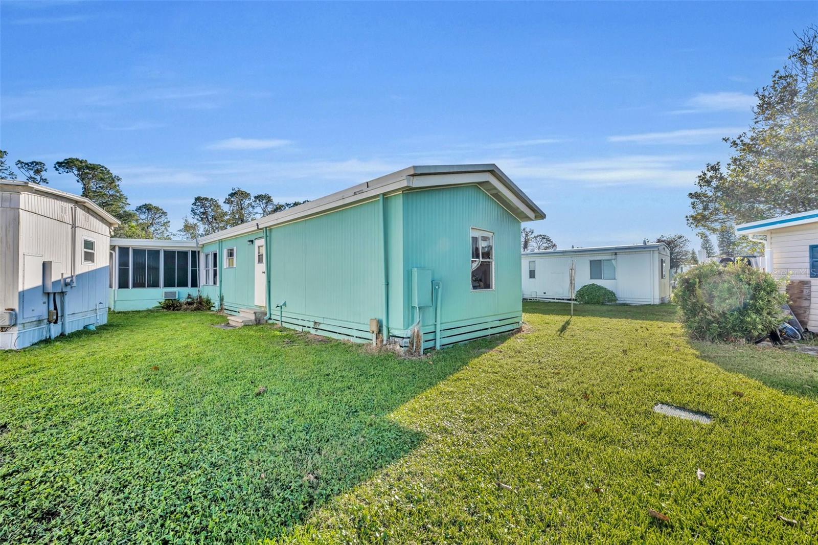 233 PARADISE S, LEESBURG, FL, 34788