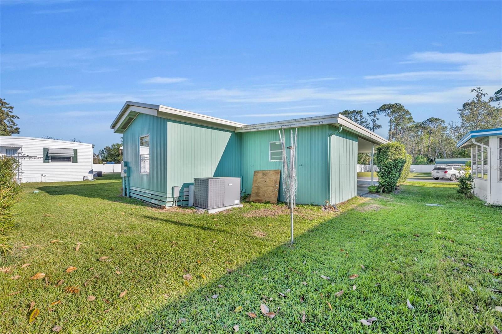 233 PARADISE S, LEESBURG, FL, 34788
