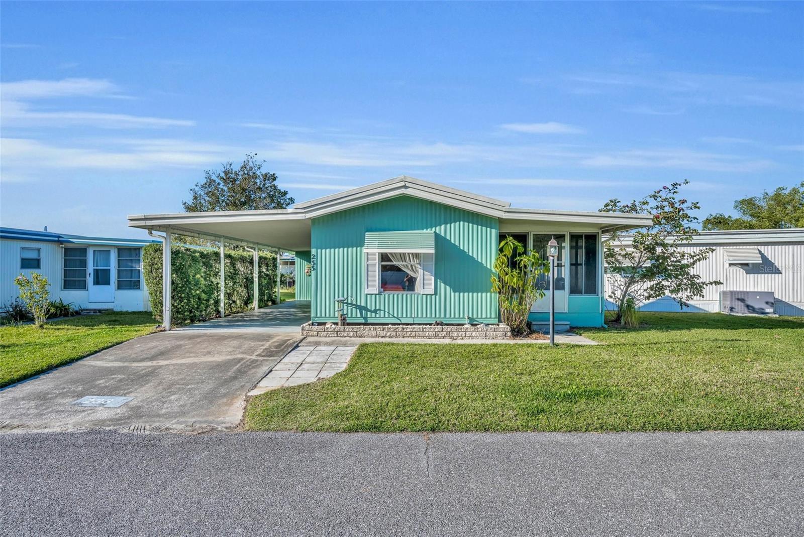233 PARADISE S, LEESBURG, FL, 34788