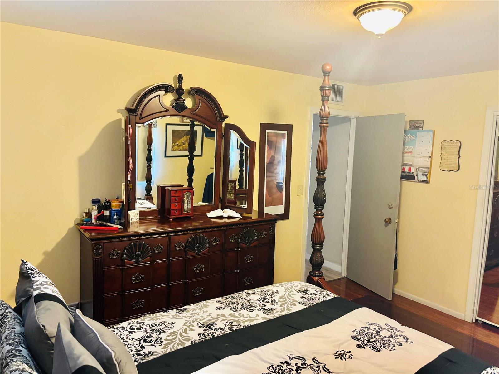 1516 ARROWHEAD DR, SUN CITY CENTER, FL, 33573