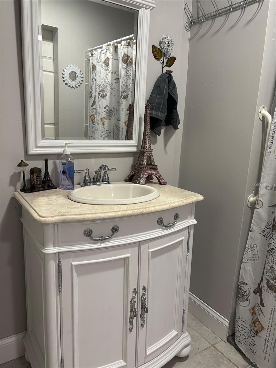 1516 ARROWHEAD DR, SUN CITY CENTER, FL, 33573