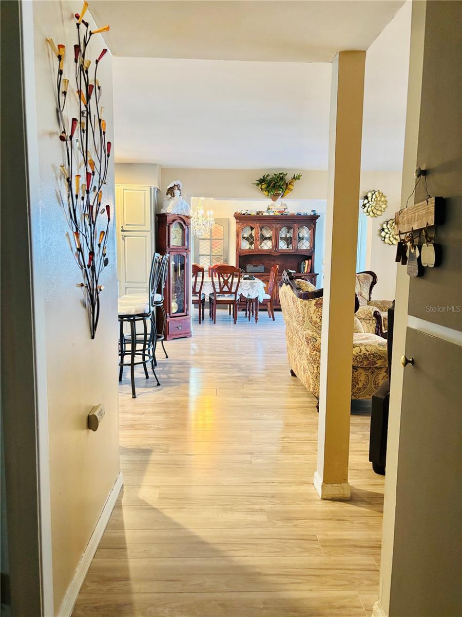 1516 ARROWHEAD DR, SUN CITY CENTER, FL, 33573
