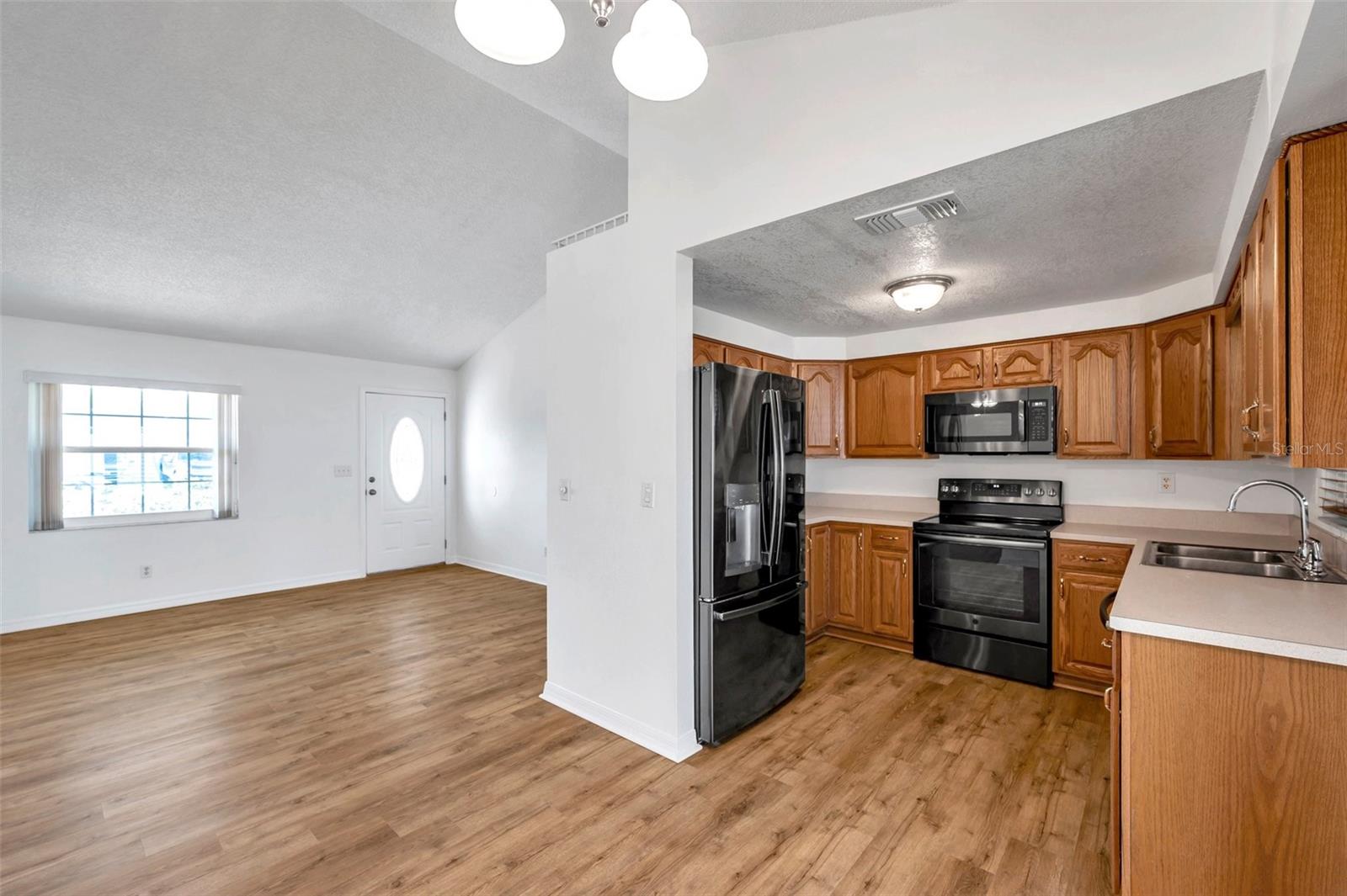 10709 AIRVIEW DR, TAMPA, FL, 33625