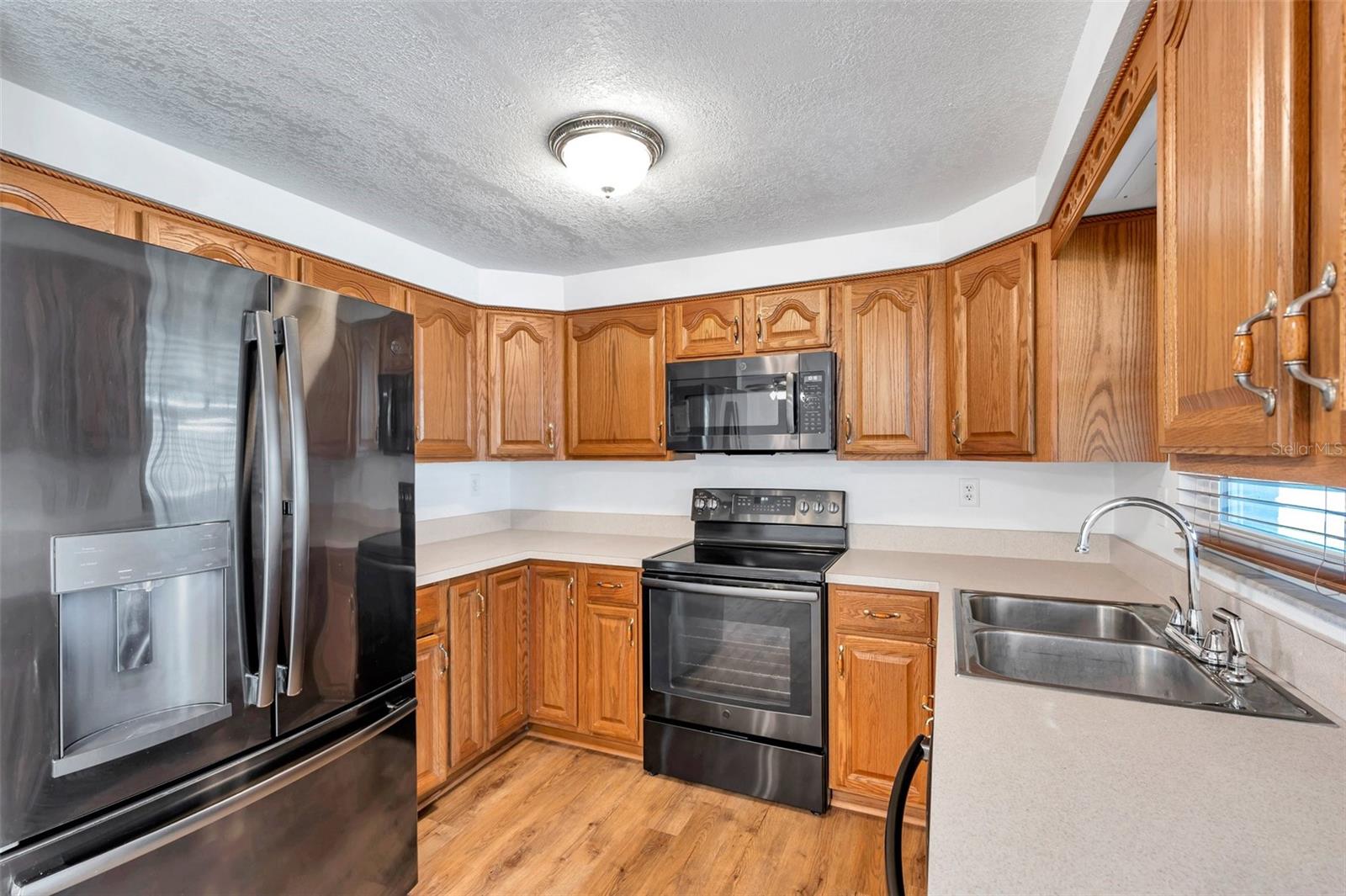 10709 AIRVIEW DR, TAMPA, FL, 33625