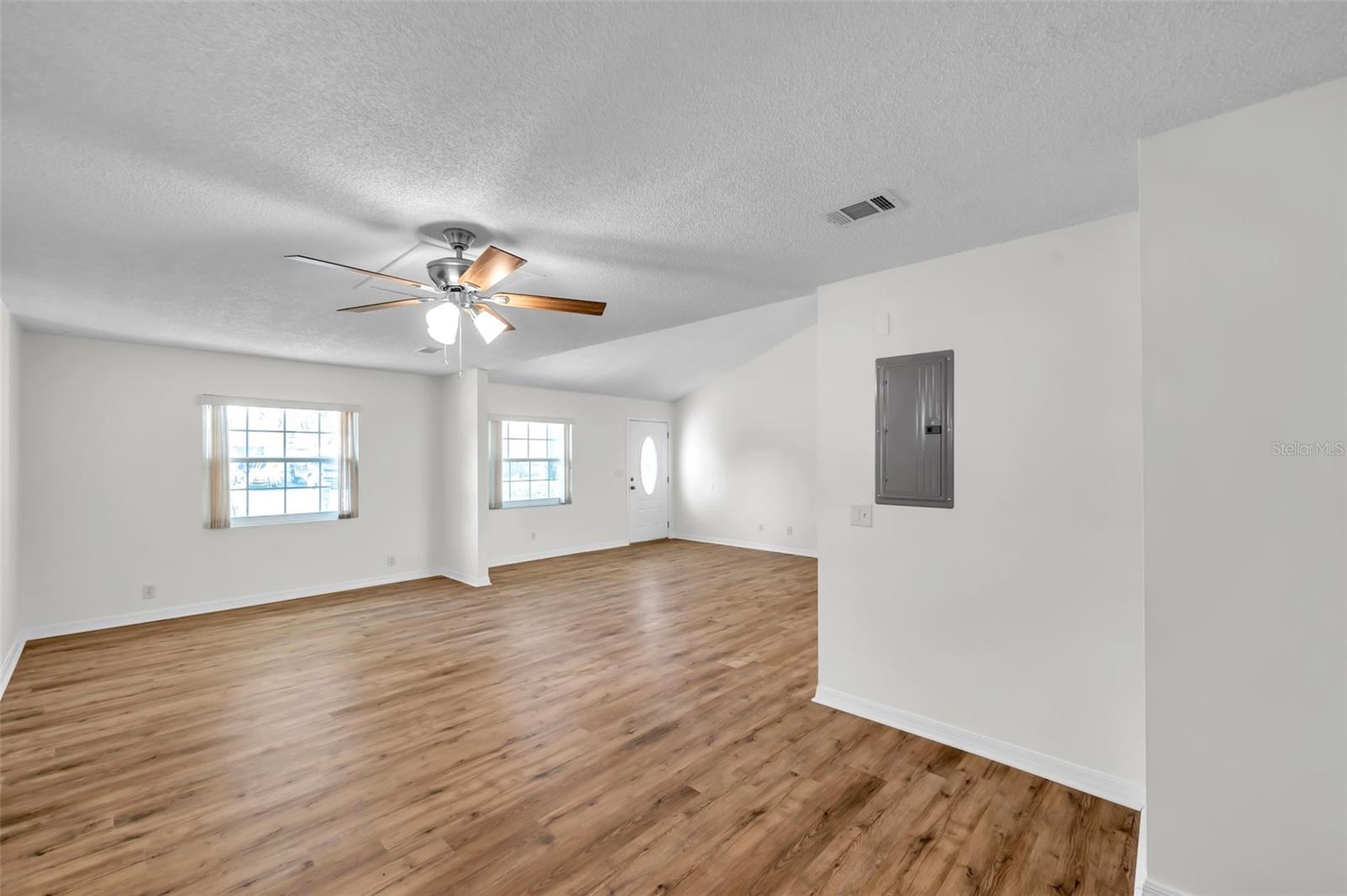 10709 AIRVIEW DR, TAMPA, FL, 33625