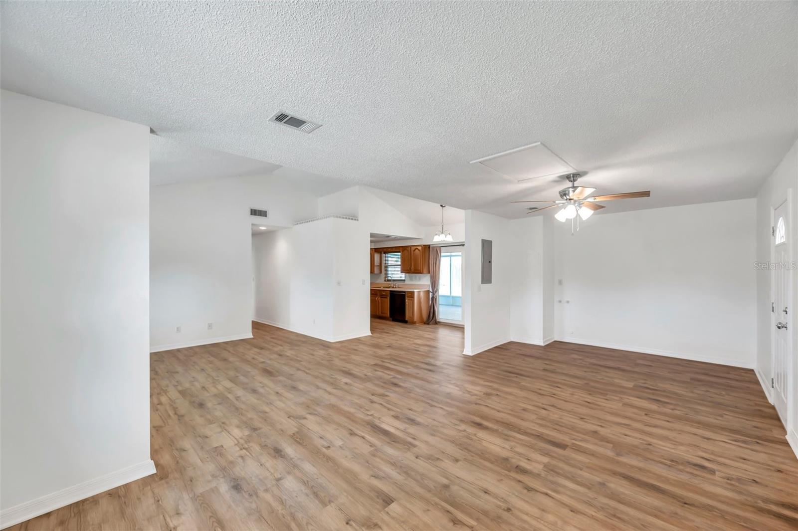10709 AIRVIEW DR, TAMPA, FL, 33625