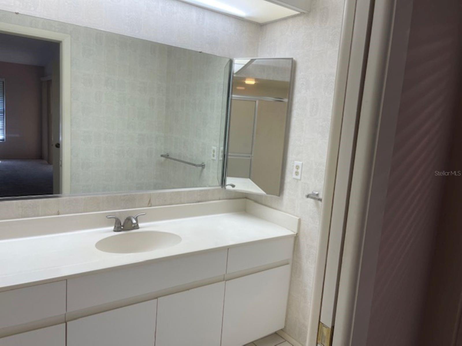 5866 CLUBSIDE DR, SARASOTA, FL, 34243