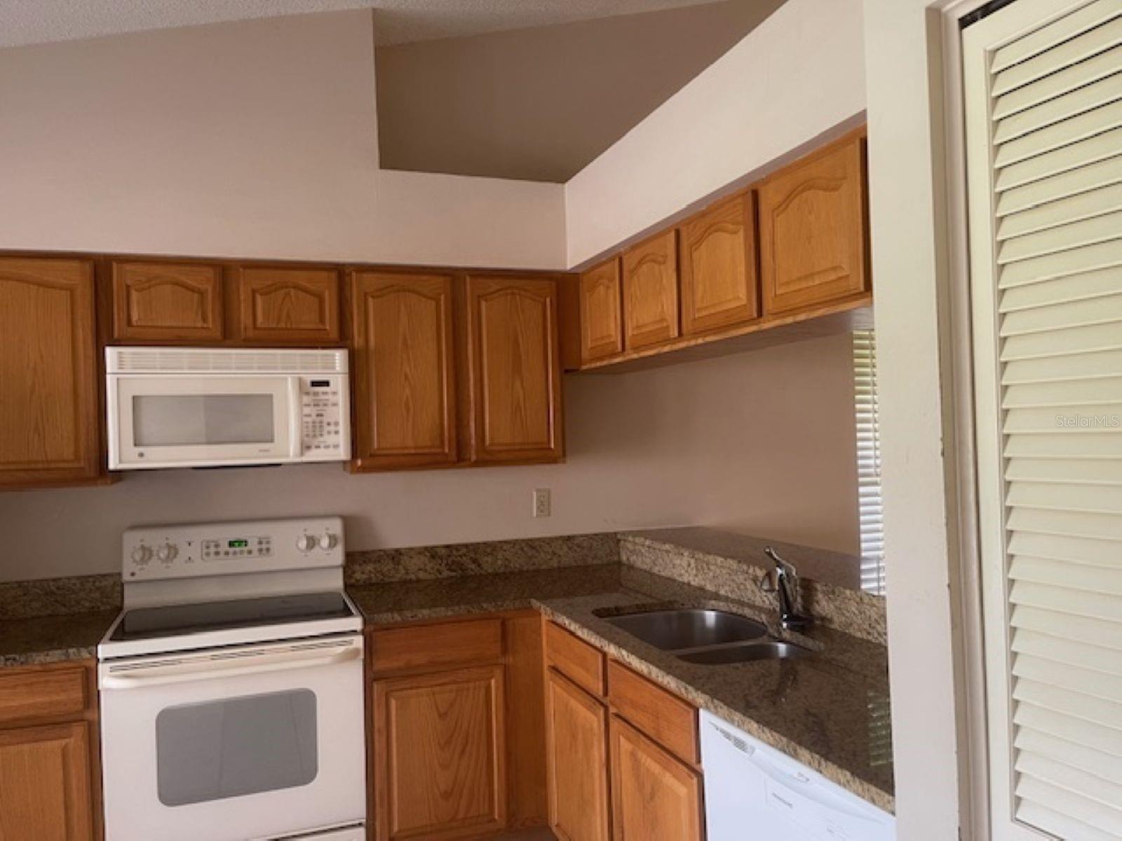 5866 CLUBSIDE DR, SARASOTA, FL, 34243