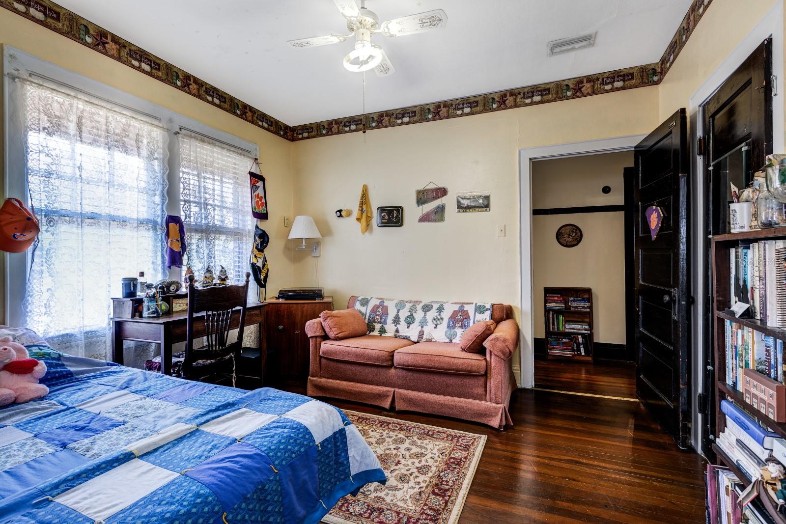 948 DORA AVE, TAVARES, FL, 32778