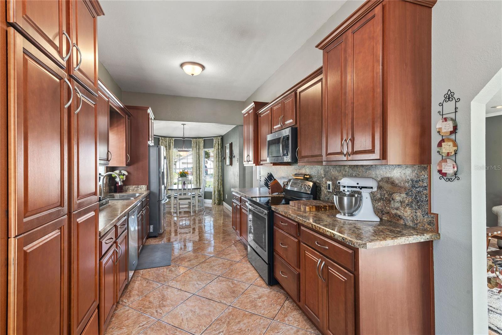 10783 SATINWOOD CIR, ORLANDO, FL, 32825