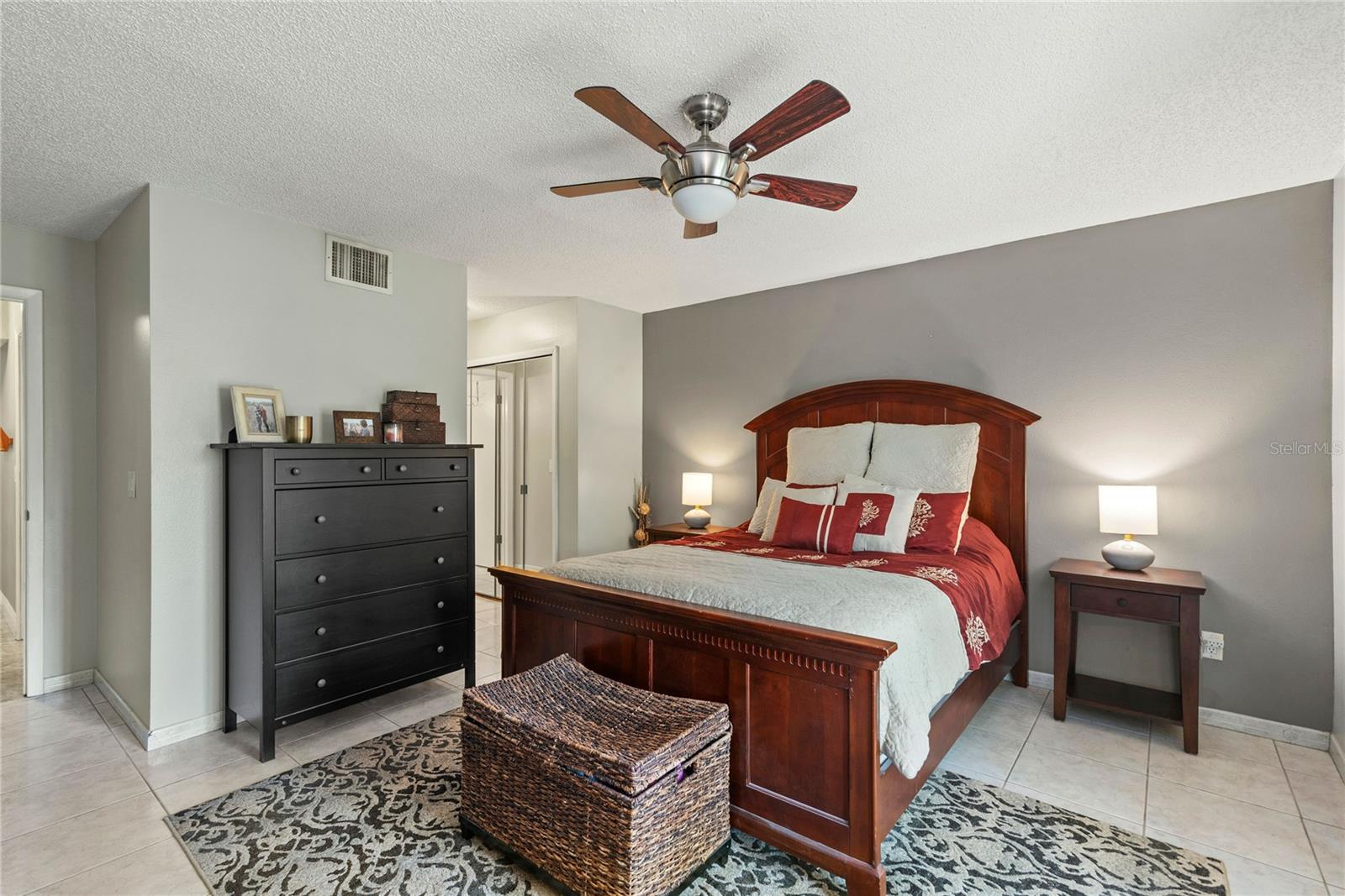 10783 SATINWOOD CIR, ORLANDO, FL, 32825