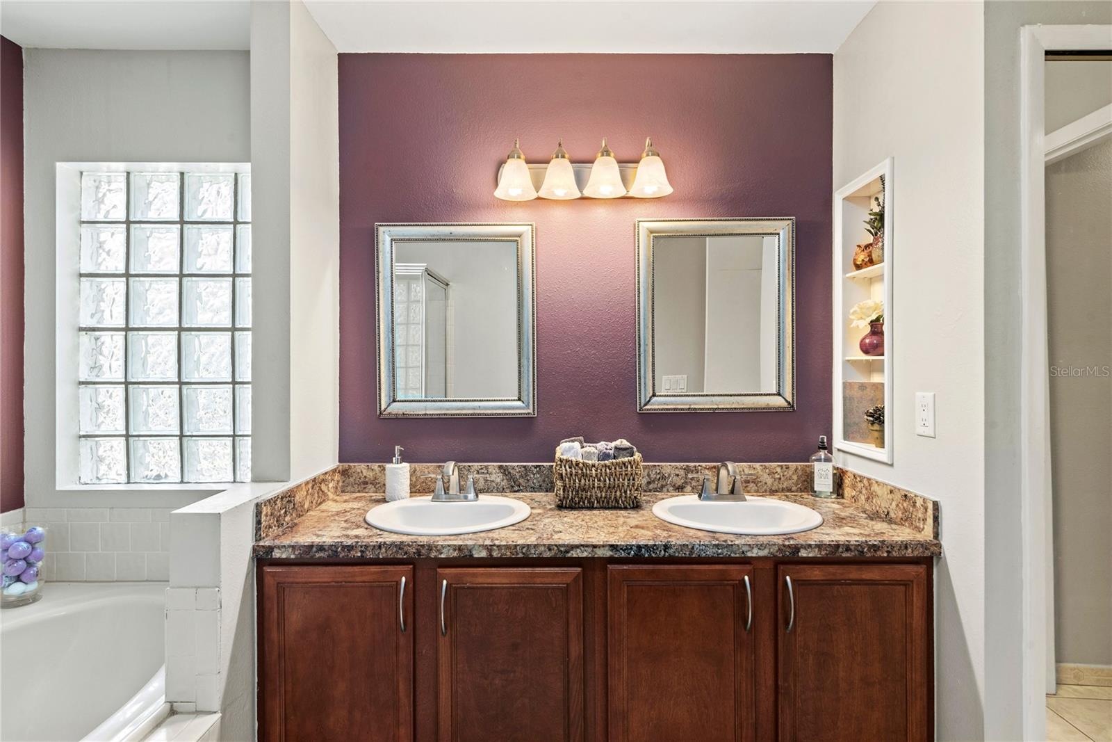 10783 SATINWOOD CIR, ORLANDO, FL, 32825