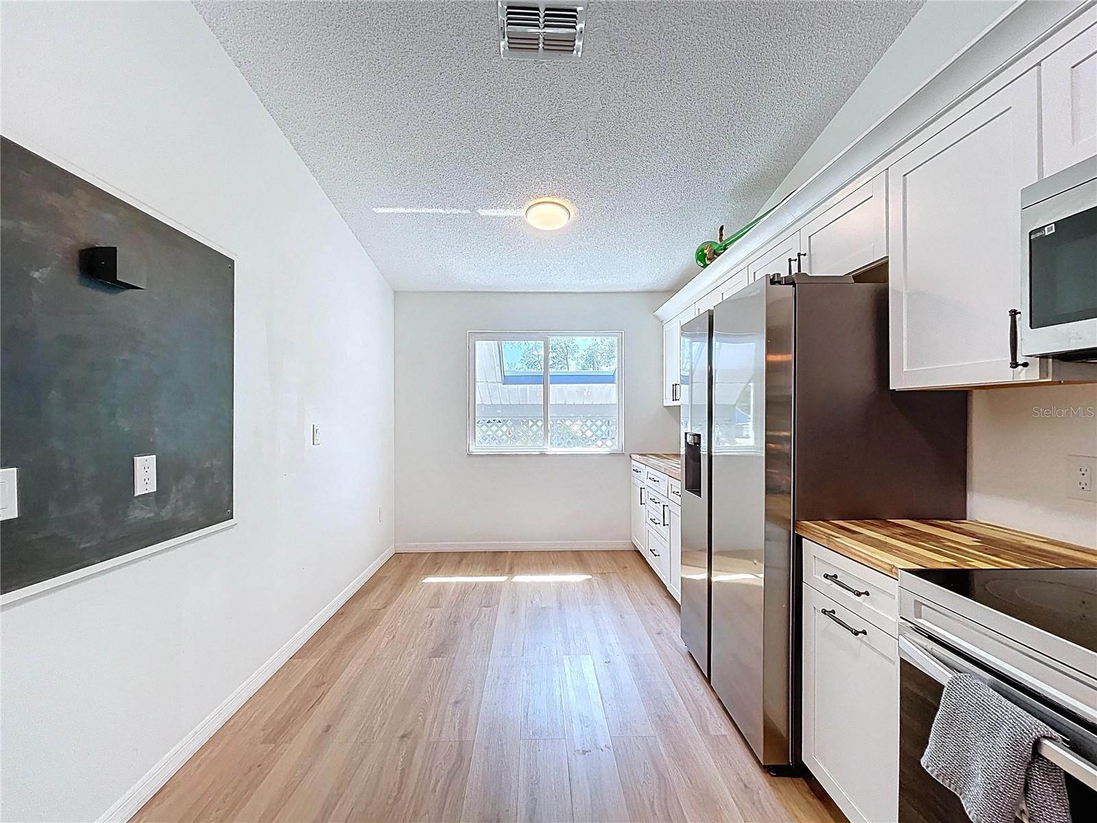 39650 US HIGHWAY 19 N #411, TARPON SPRINGS, FL, 34689