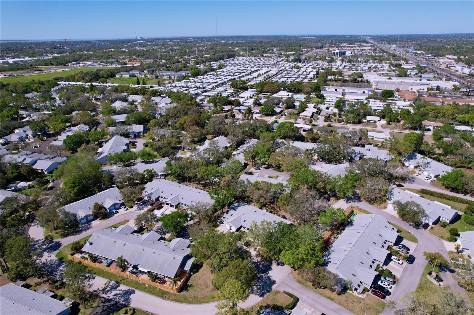 39650 US HIGHWAY 19 N #411, TARPON SPRINGS, FL, 34689