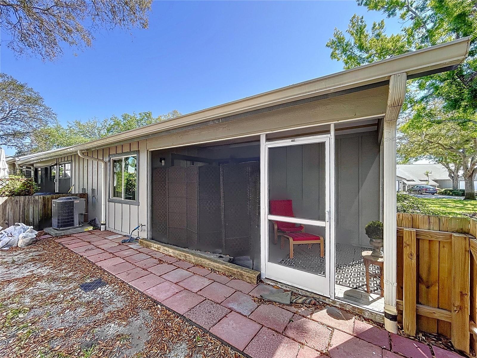 39650 US HIGHWAY 19 N #411, TARPON SPRINGS, FL, 34689