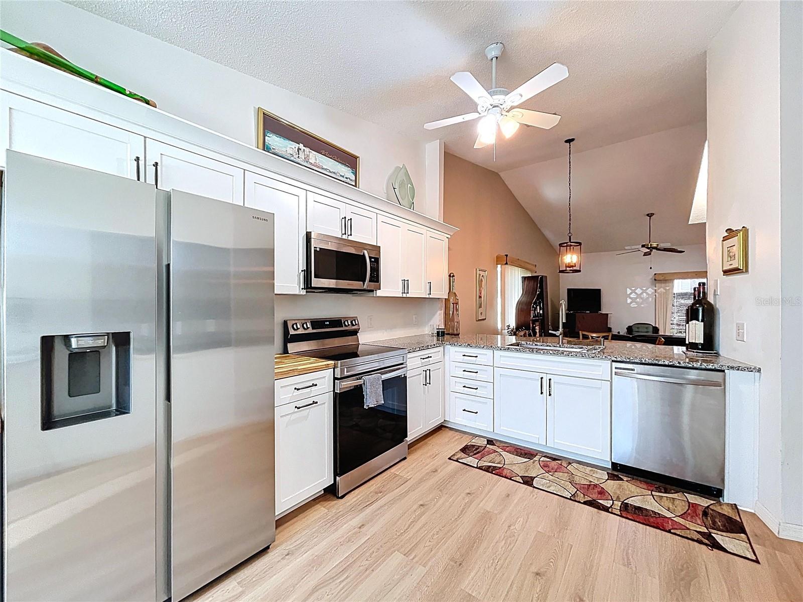 39650 US HIGHWAY 19 N #411, TARPON SPRINGS, FL, 34689