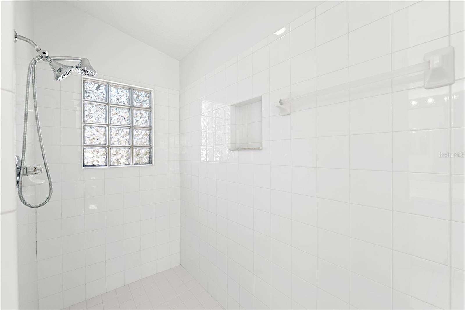 12004 N 53RD ST, TEMPLE TERRACE, FL, 33617
