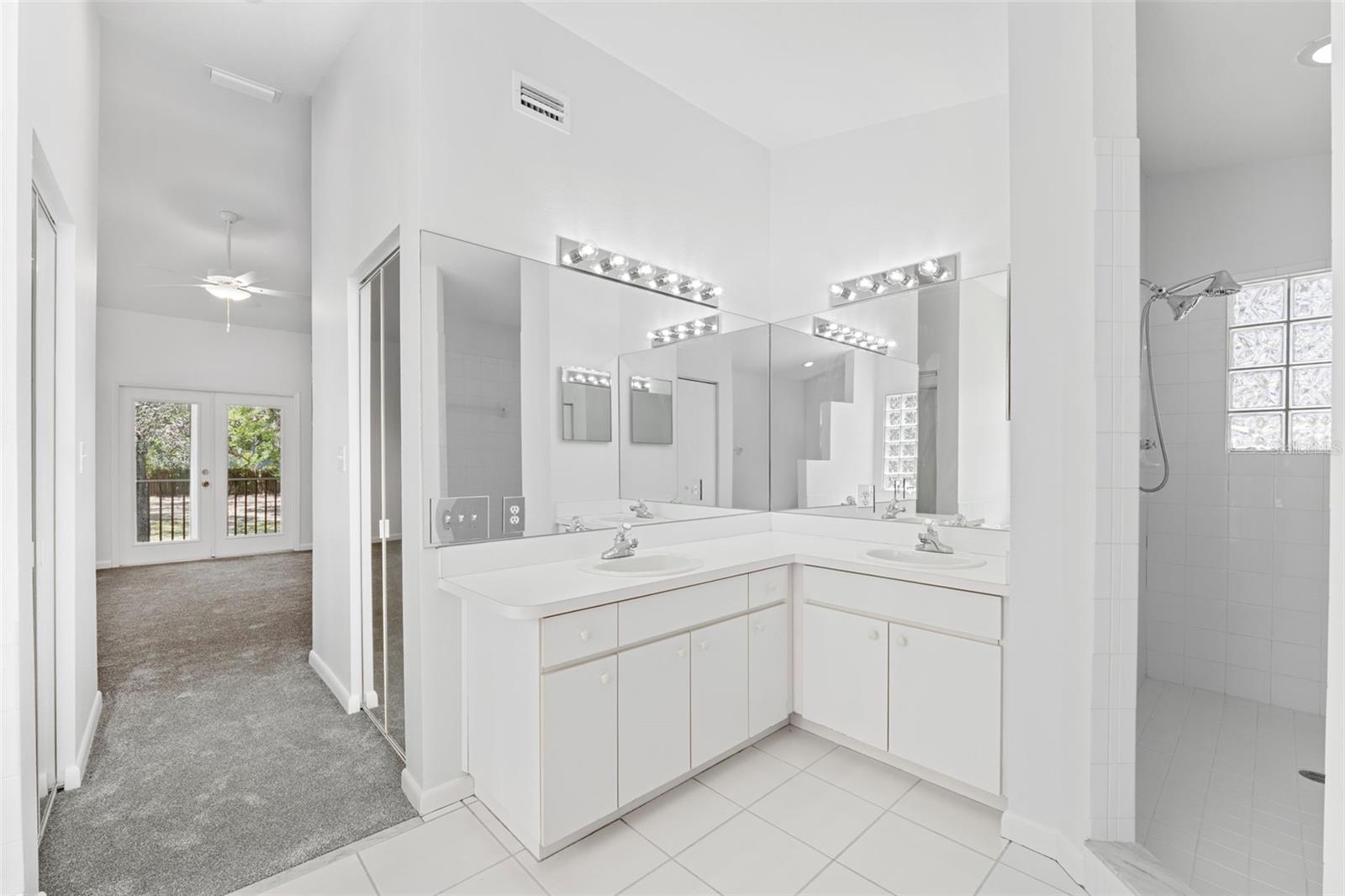 12004 N 53RD ST, TEMPLE TERRACE, FL, 33617