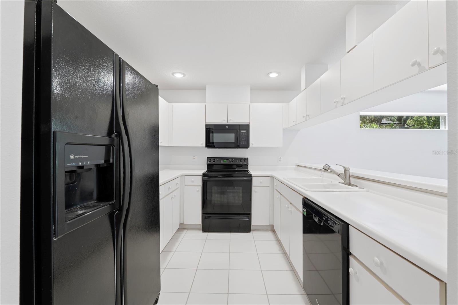 12004 N 53RD ST, TEMPLE TERRACE, FL, 33617