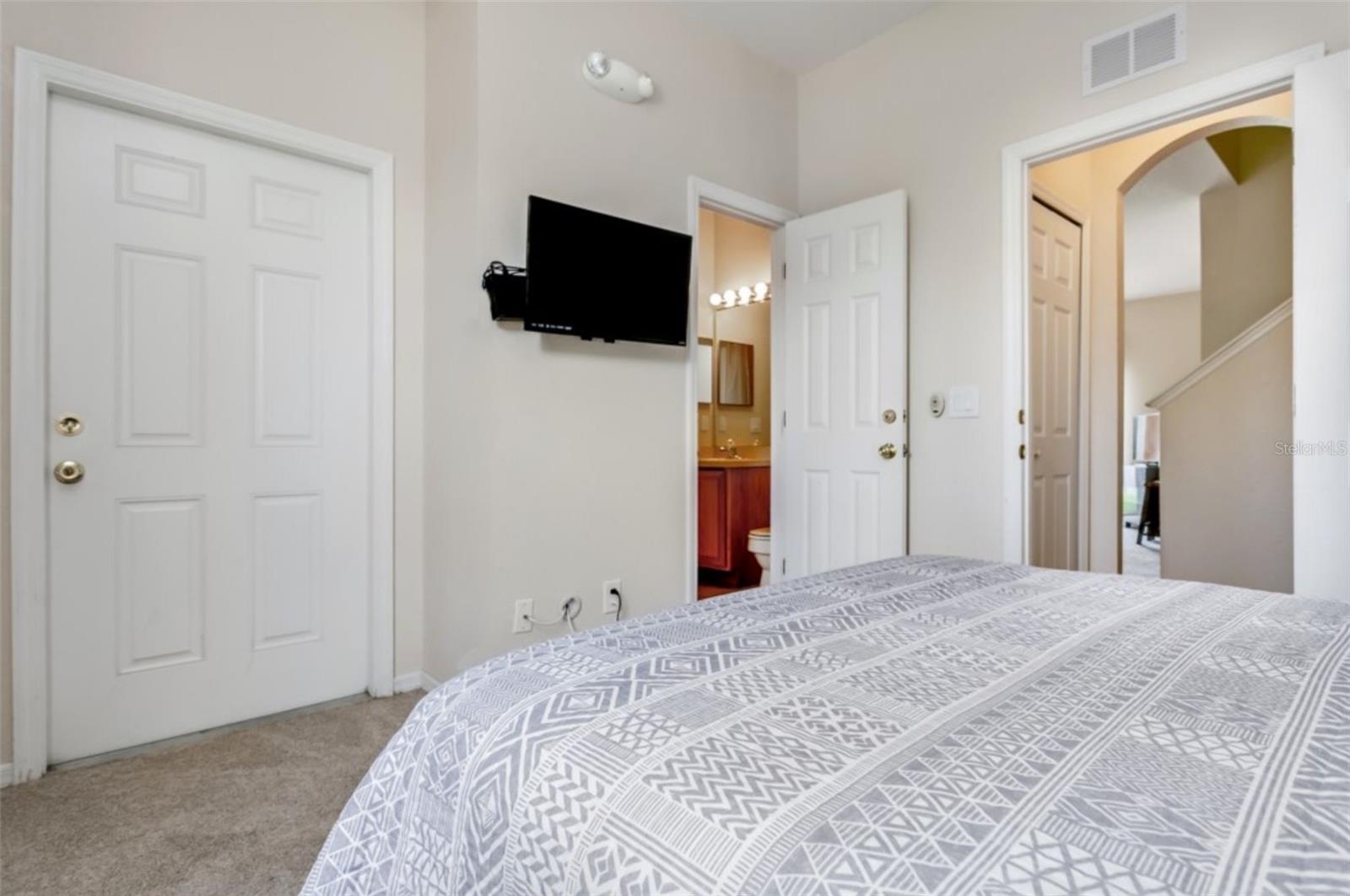 1144 CALABRIA AVE, DAVENPORT, FL, 33897