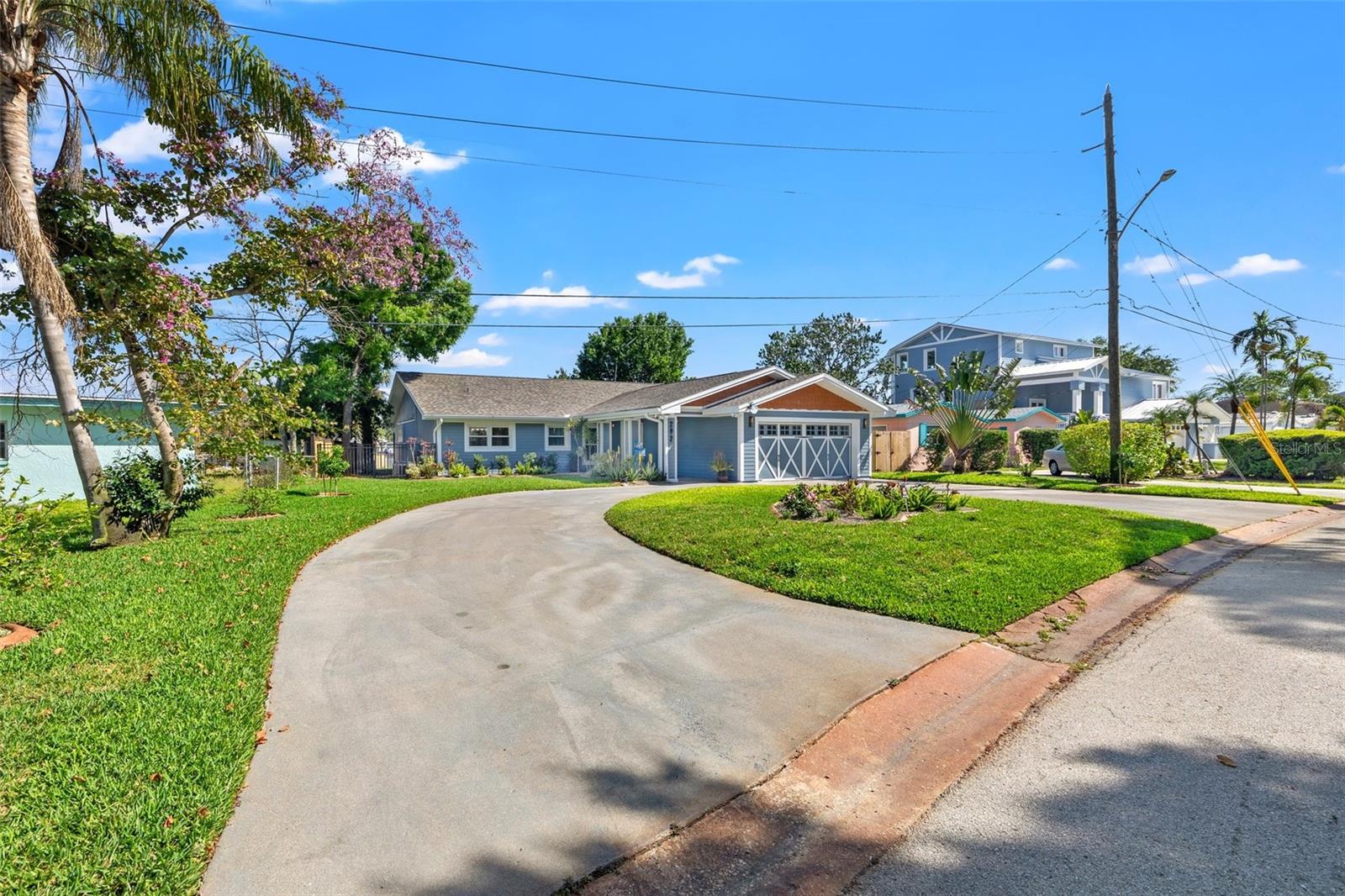 292 SUNLIT COVE DR NE, ST PETERSBURG, FL, 33702